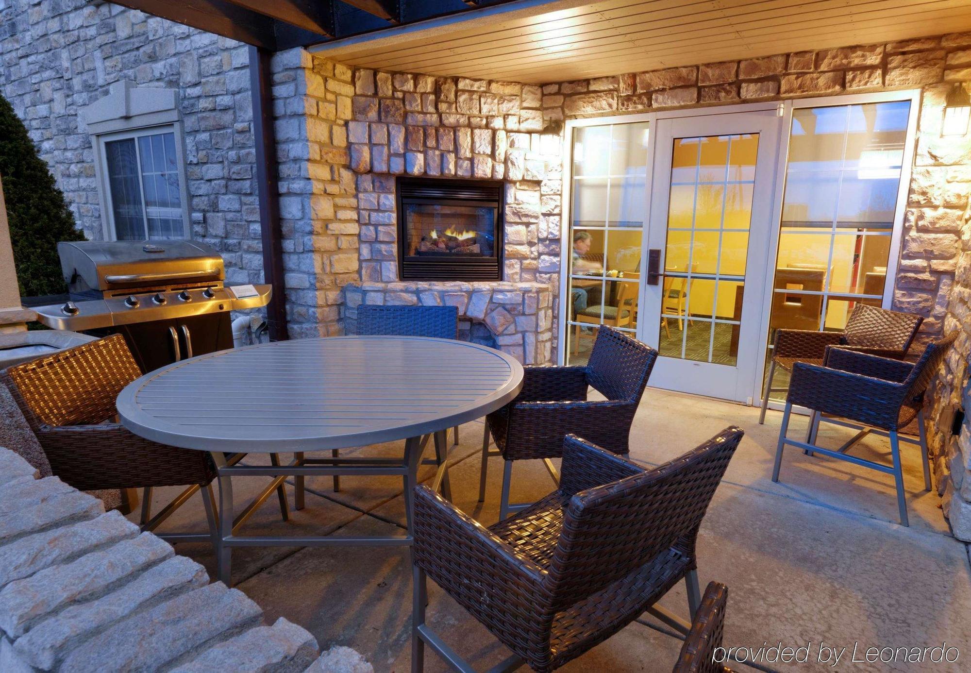 Towneplace Suites Joplin Esterno foto